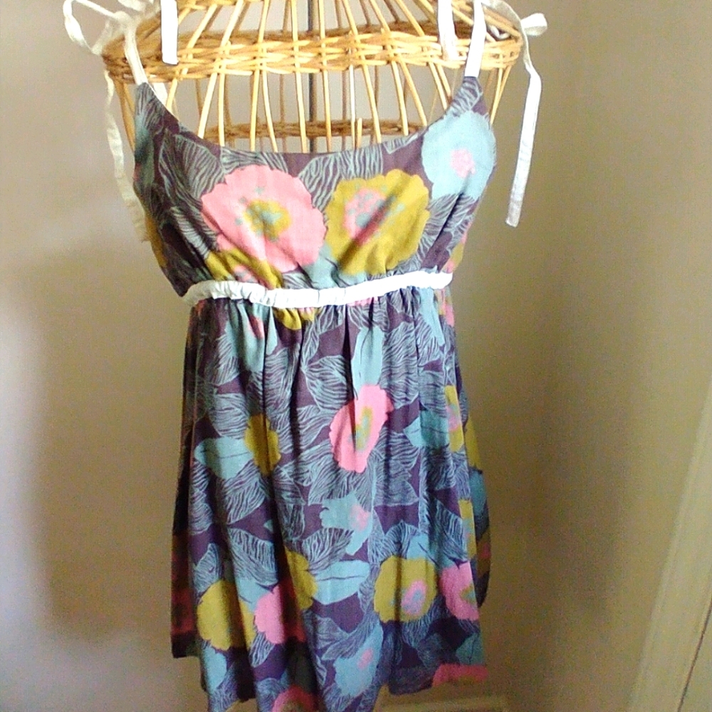 Dress Women's tie strap dress - Picture 3 of 9